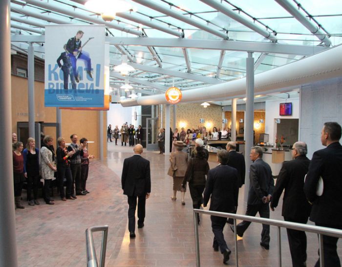 Volkskrant - Kunstcentrum Sneek