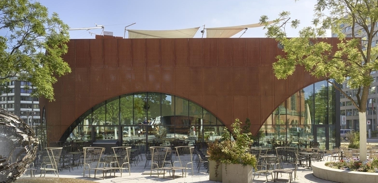 Martin-Luther-Platz Paviljoen