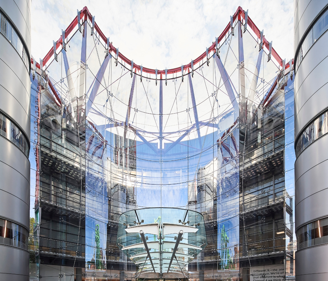 Refurbishment Channel 4 façade