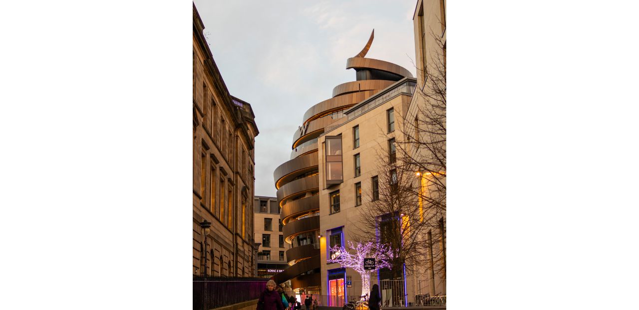 W Edinburgh - St James Quarter