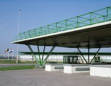 Customs Emplacements